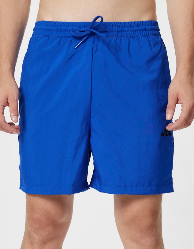 adidas Sportswear - Essentials Small Logo Chelsea Shorts