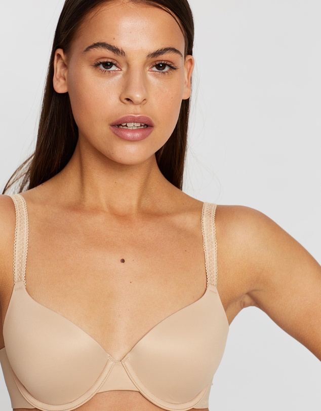 Calvin Klein - Liquid Touch Lightly Lined Bra