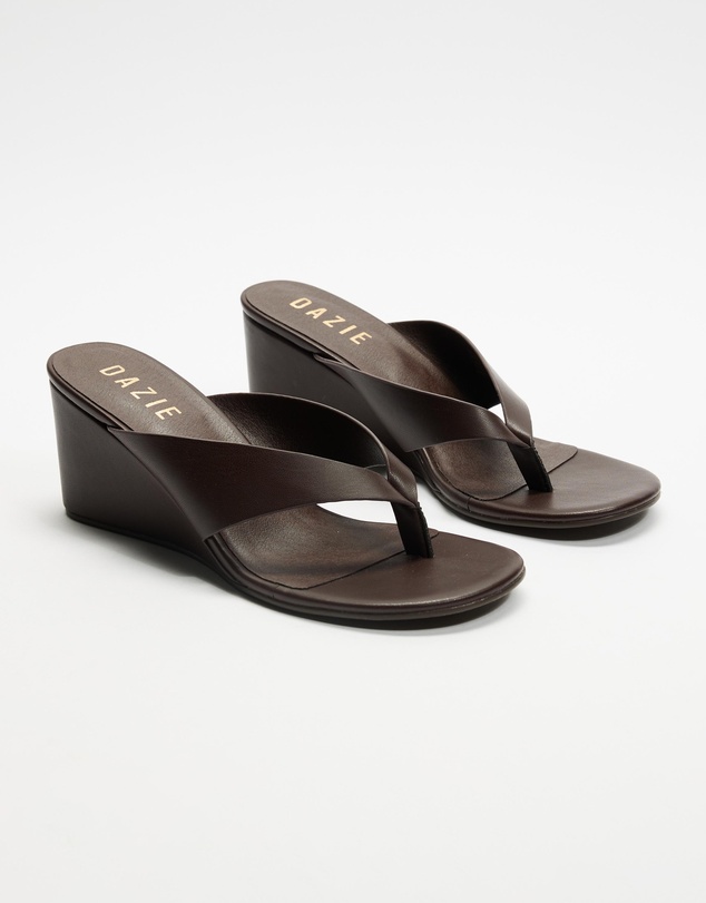 Dazie - Erin Thong Wedge Heels