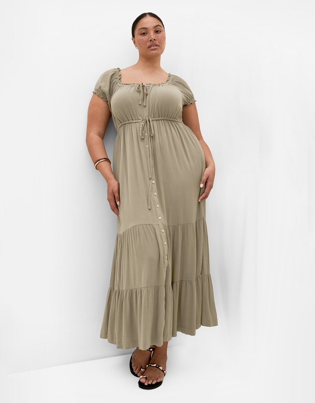 City Chic - Vintage Dreams Tiered Maxi Dress