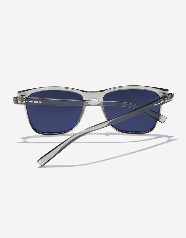 Hawkers Co - Hawkers - Wave - grey smoke blue  Sunglasses for Men and Women UV400