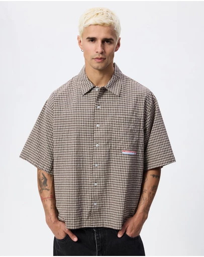 Worship - Globo Box Crop Short Sleeve Shirt