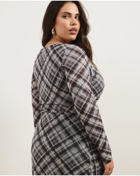 Atmos&Here Curvy - Ada Check Printed Mesh Long Sleeve Dress