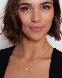 Zahar - Letter W Necklace