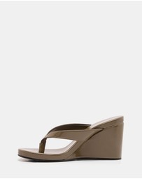 Therapy - Ren Wedges