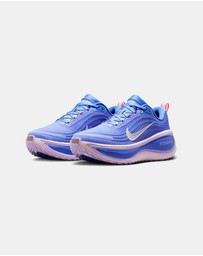 Nike - Vomero Plus - Women's