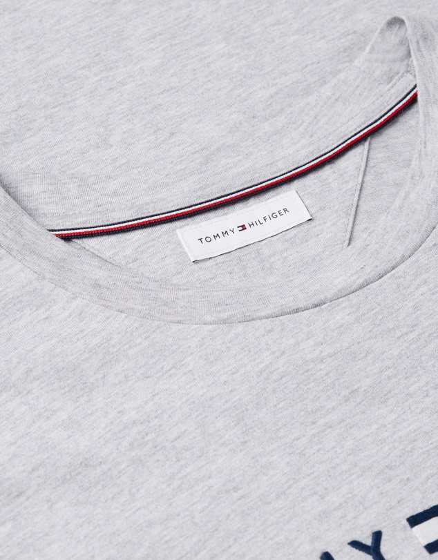 Tommy Hilfiger - Core Logo T-Shirt