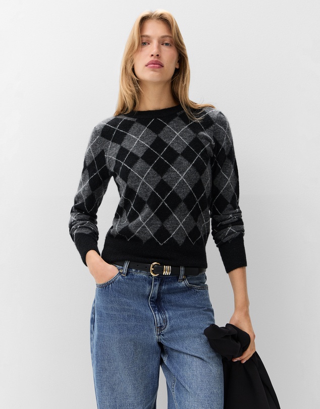 UNISON - Argyle Crew Neck Knit
