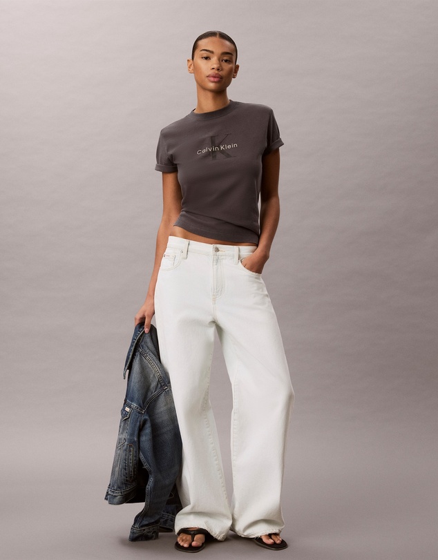 Calvin Klein Jeans - Acid Wash Monologo Tee