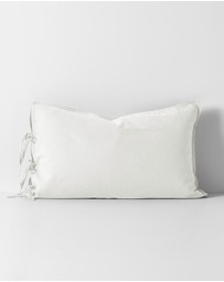 Aura Home - Maison Vintage Pillowcase
