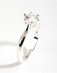 Lovisa - Silver Plated Twisted Ring with Cubic Zirconia
