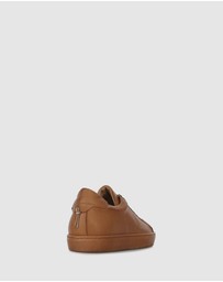 Brando - Caleb Sneakers
