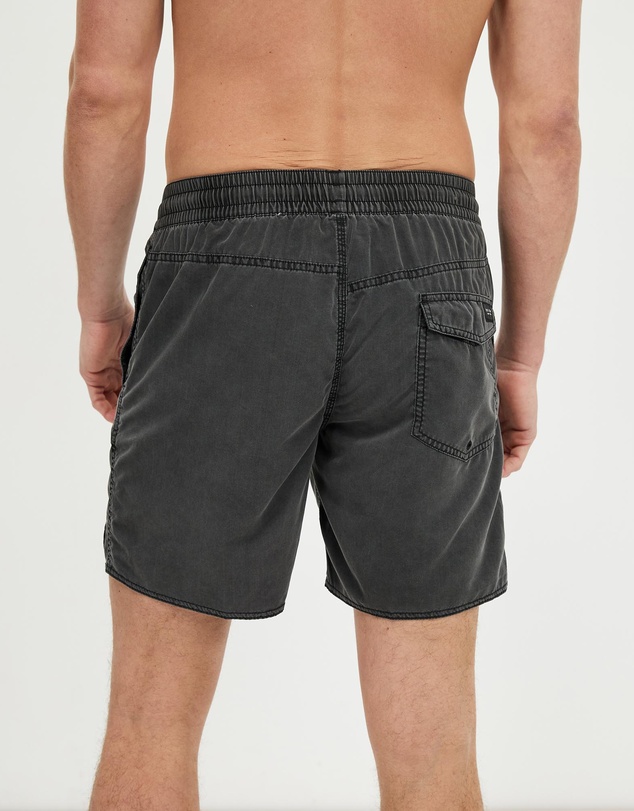 Volcom - Center Trunk 17
