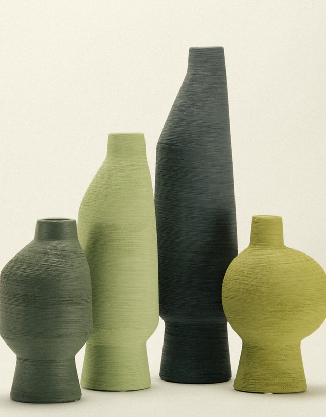 Dennis Did It - The Grass Is Greener Vase Matcha