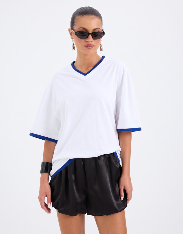 Calli - Kate Contrast V Neck Oversized Tee