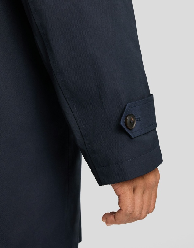 Johnny Bigg - Charles Mac Coat
