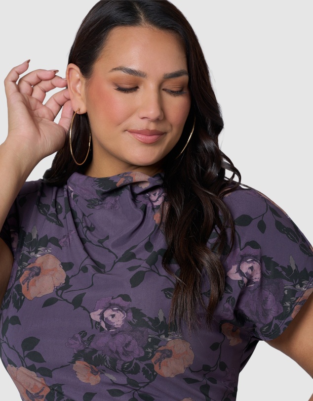 Sunday In The City - Wild Grace Midi Dress
