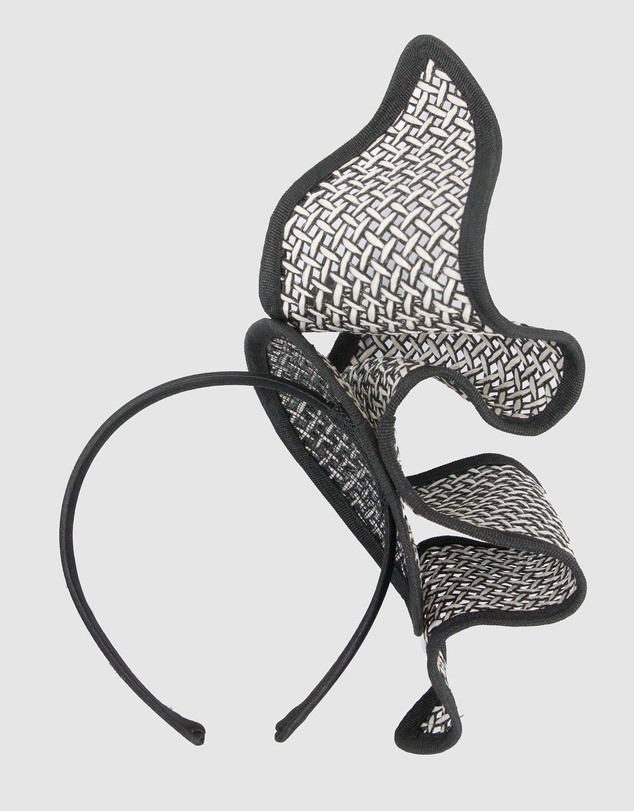 Max Alexander - Black and White Derby Day Racing Fascinator