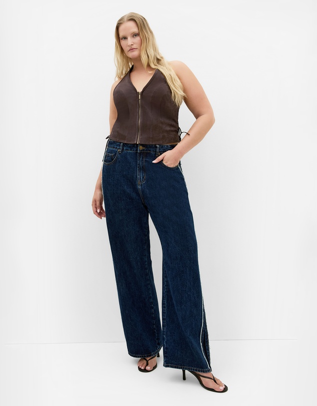 City Chic - Plus size Harlow Sueded Halter Zip Top - espresso