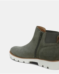 Vionic - Brionie Chelsea Boot - Olive Suede