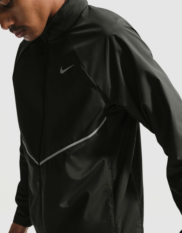 Nike - UV Repel Miler Jacket