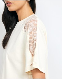 AERE - Lace Contrast T-Shirt