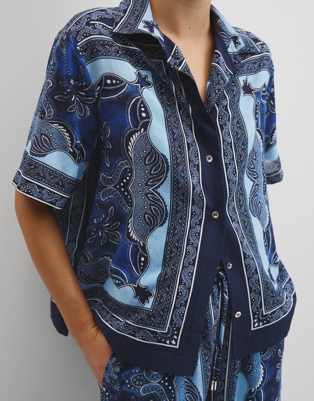 Country Road - Scarf Print Short Sleeve Shirt