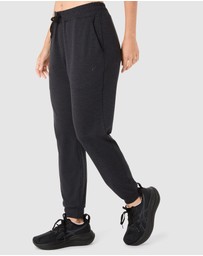 ASICS - Refined Texture Jogger Pant - Women's