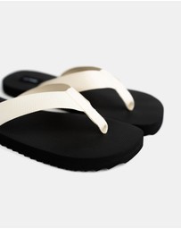 La Tribe - Canvas Thongs