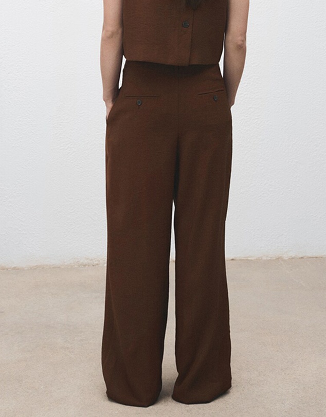M.N.G - Straight-Fit Pleated Trousers