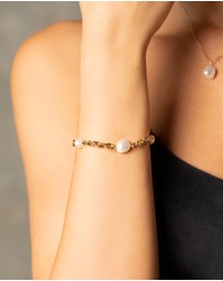 Mestige - Flamenco Pearl Bracelet - 18K Gold Plated