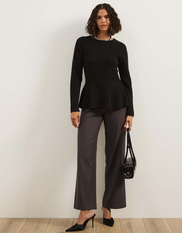 Atmos&Here - Ivy Boat Neck LS Peplum Knit Top
