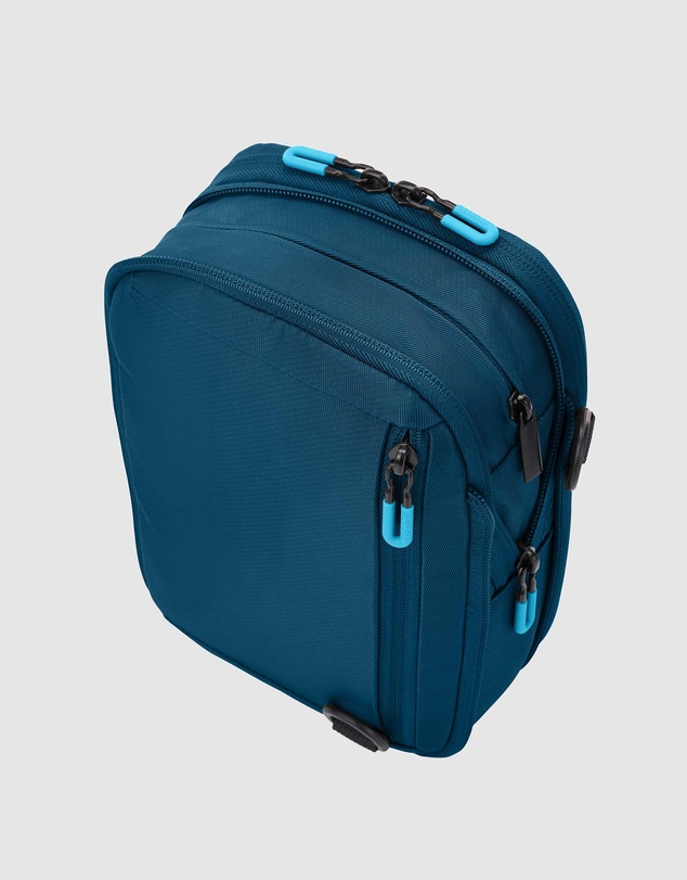 American Tourister - Orbit Vega 3A Lightweight Expandable Crossbody Bag