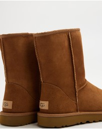UGG - Classic Short II Boots - Women's