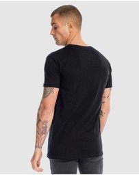 DVNT - 3-Pack Deluxe Tee