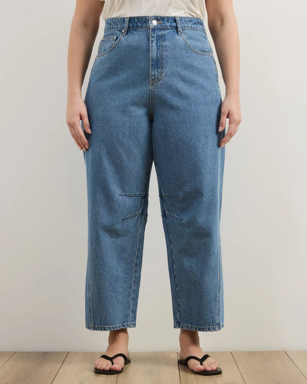 Poppy Cropped Barrel Leg Jeans