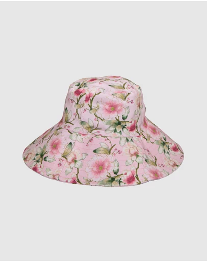 Olga Valentine - Bucket Hat