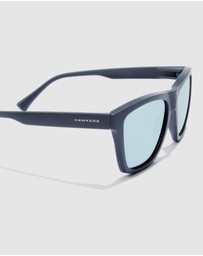 Hawkers Co - HAWKERS - Polarized Blue Blue One Ls Sunglasses for Men and Women UV400