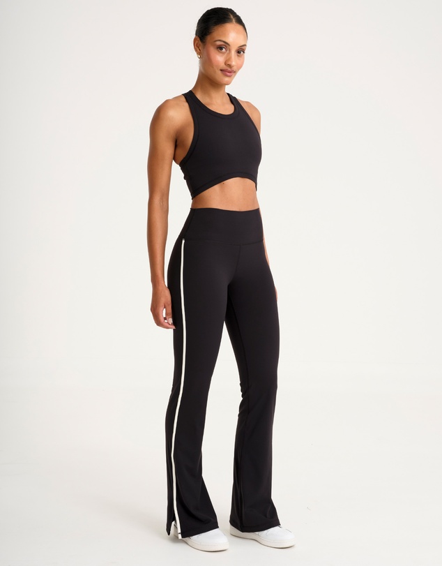 All Fenix - ALLFENIX CloudCore Contrast Flared Legging