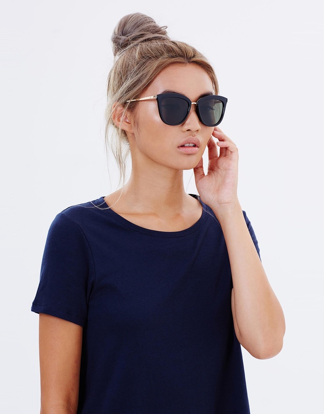 Le Specs - Caliente