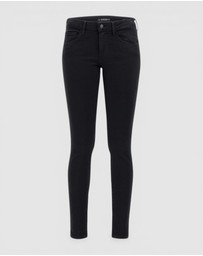 GUESS - Mid-Rise Annette Skinny Jeans