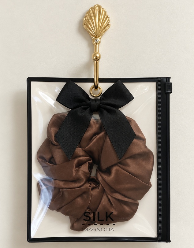 SILK MAGNOLIA - Mulberry Silk XL Scrunchie