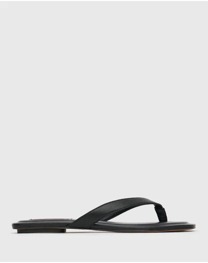 Betts - Travis Thong Sandals