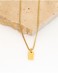 Winona - Afine Alphabet Necklace letter F