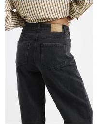 Subtitled - Alexa Mid Rise Denim Jeans Petite Relaxed