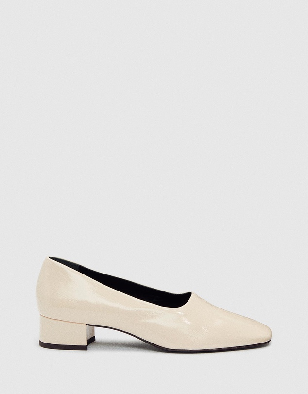 Reformation - Inez Pumps