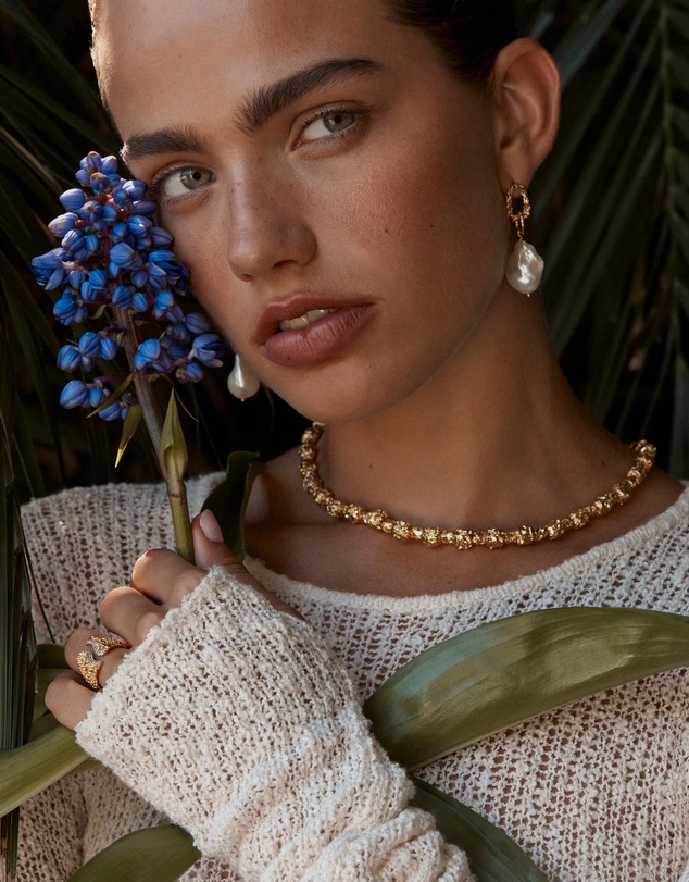 Amber Sceats - Peony Earrings