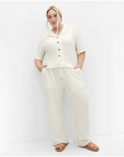 City Chic - Plus size Zoie Wide Leg Pant - cream