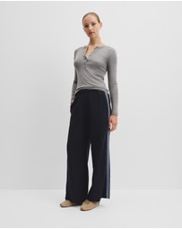 Country Road - Woven Track Pant