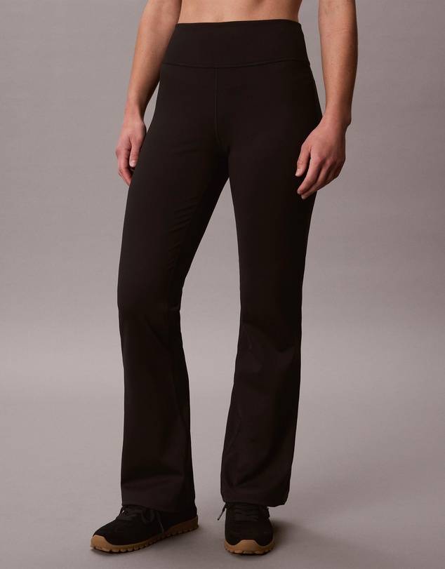 Calvin Klein - Soft Sport Flared Leggings